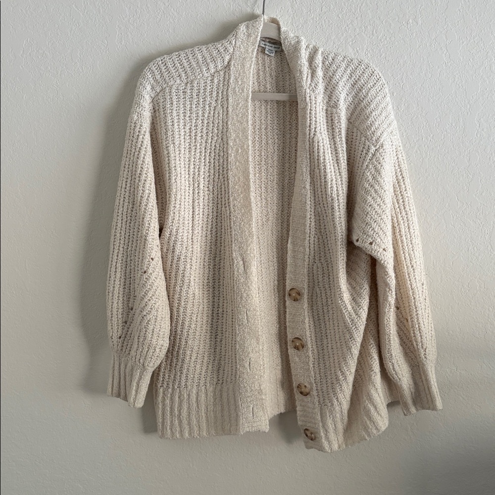 American Eagle Outfitters Cream Knit Sweater